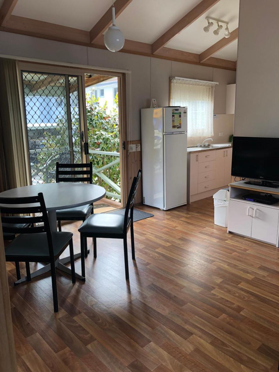 בייטמנס ביי Pleasurelea Tourist Resort & Caravan Park מראה חיצוני תמונה
