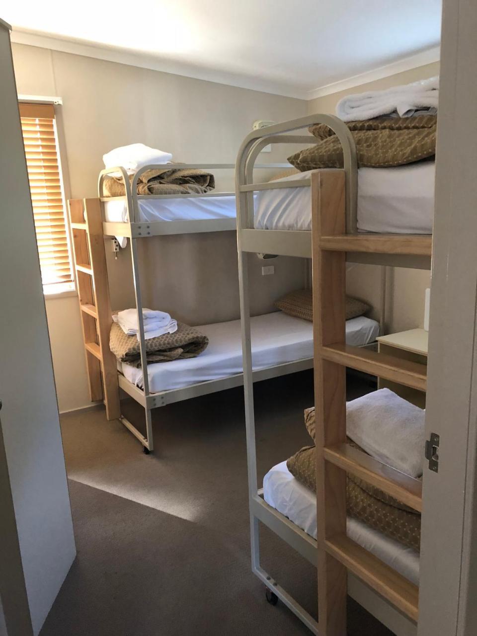 בייטמנס ביי Pleasurelea Tourist Resort & Caravan Park מראה חיצוני תמונה